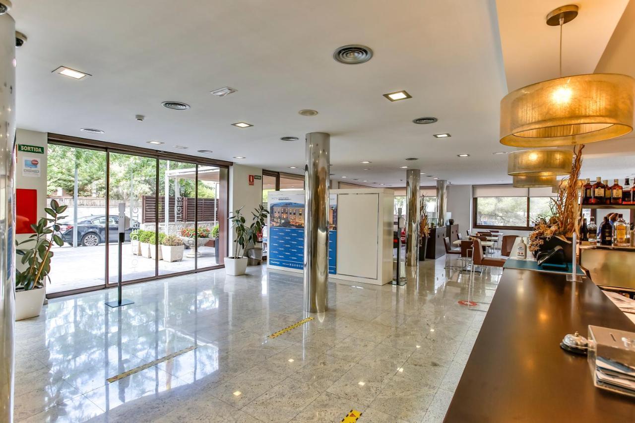 Hotel Desitges Extérieur photo