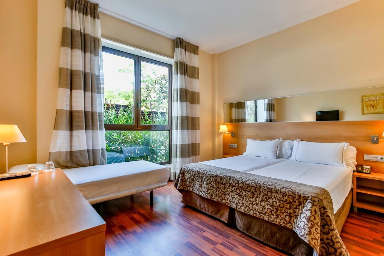 Hotel Desitges Extérieur photo