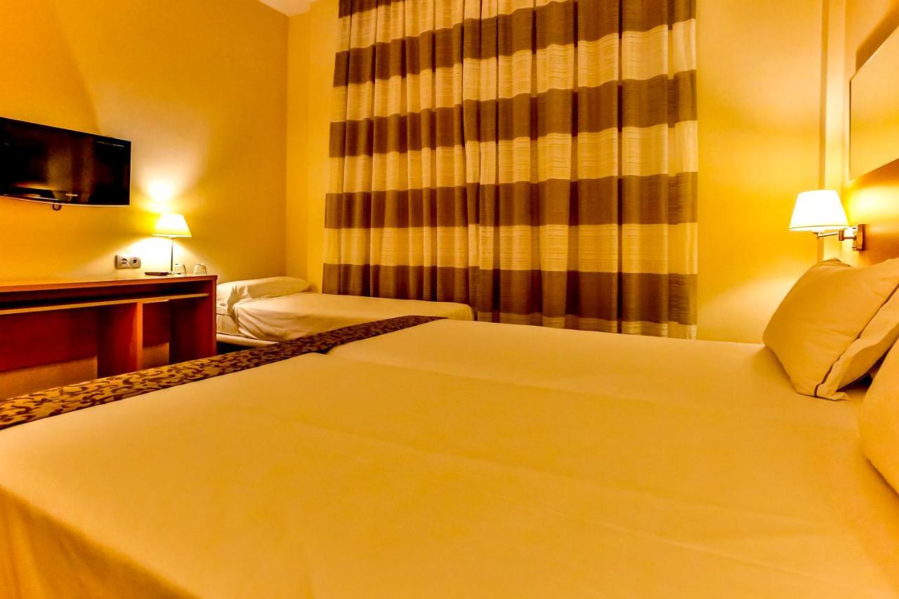 Hotel Desitges Extérieur photo