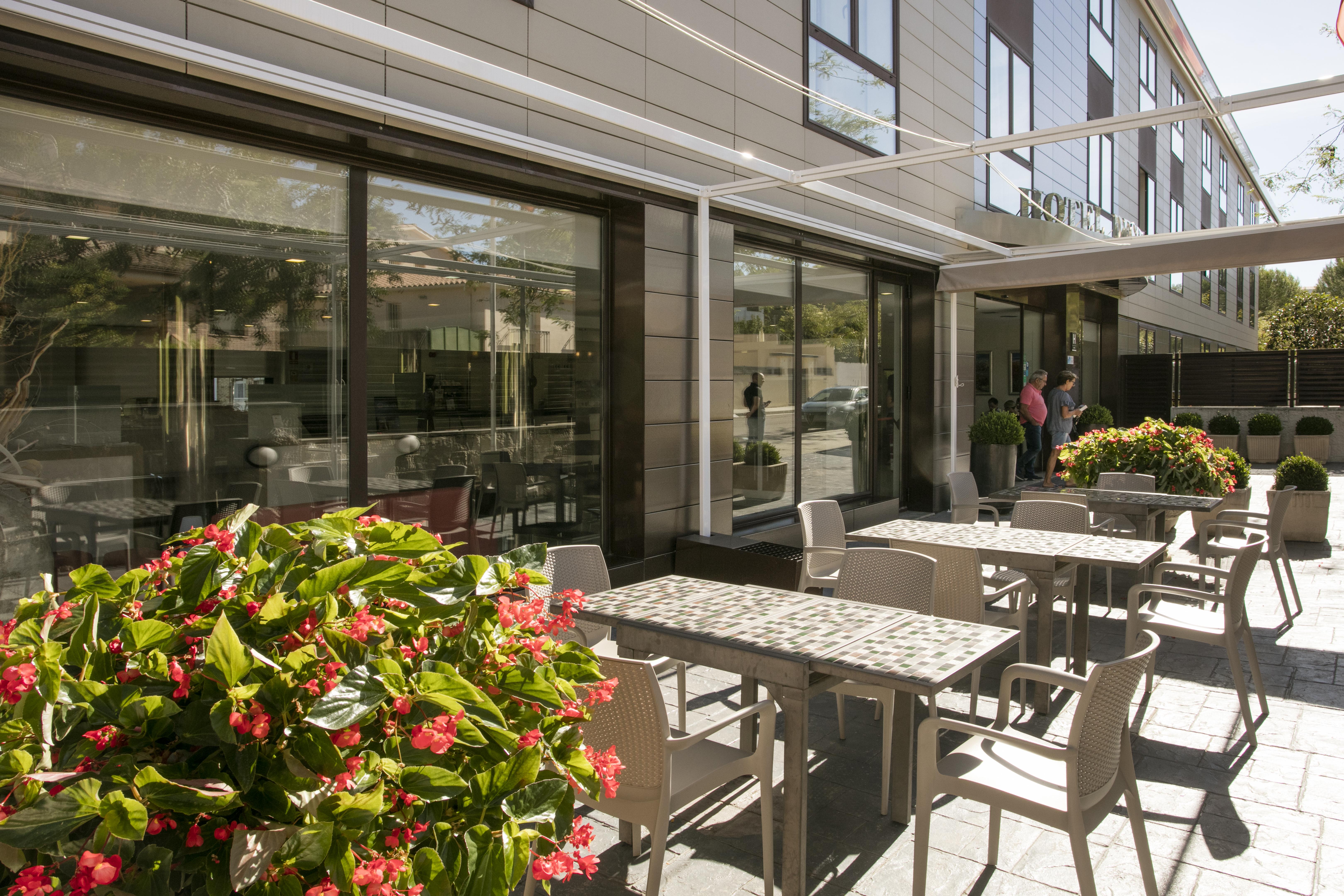 Hotel Desitges Extérieur photo